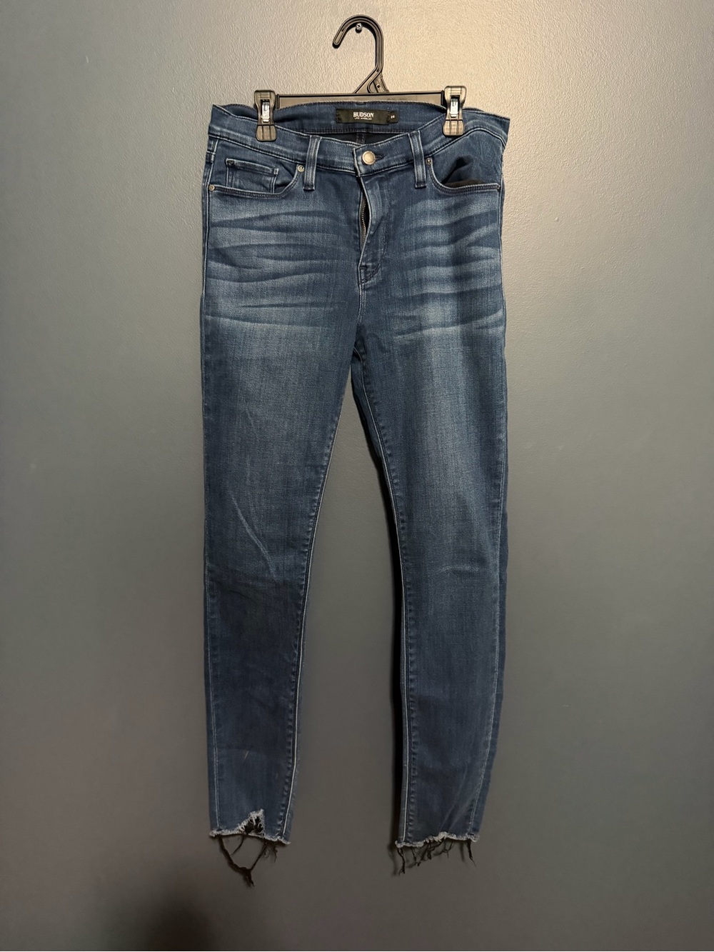 Hudson Jeans Women’s Medium Blue Skinny Jeans with Frayed Hem